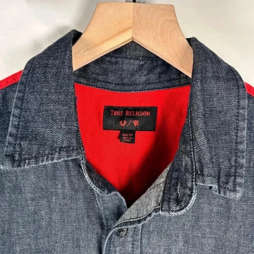 True Religion Manchester United Size XS Men Shirt